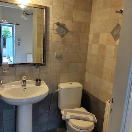 Petrounis Gasthuis 3*